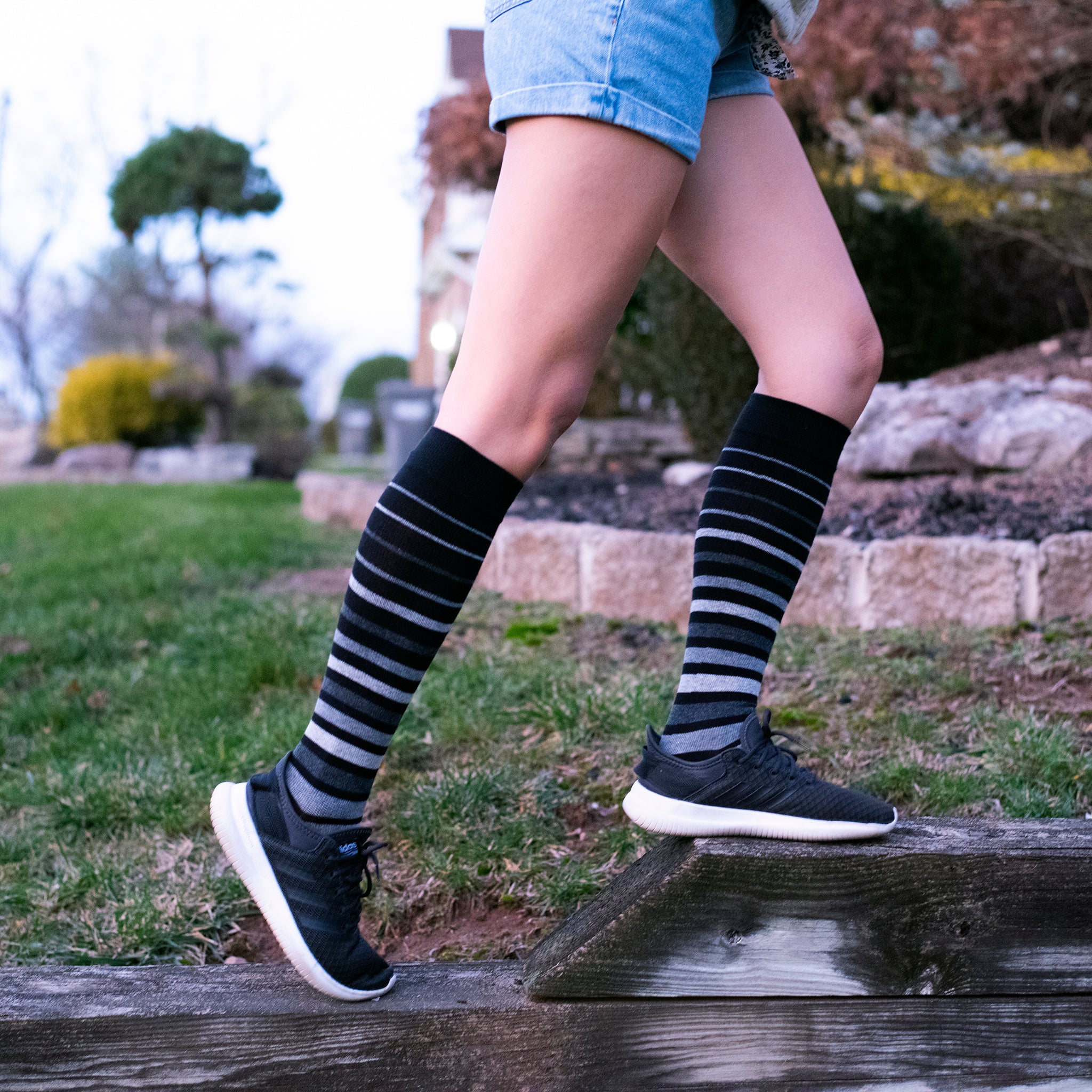 Graduated Stripe | Knee-High Moderate Compression Socks For Women